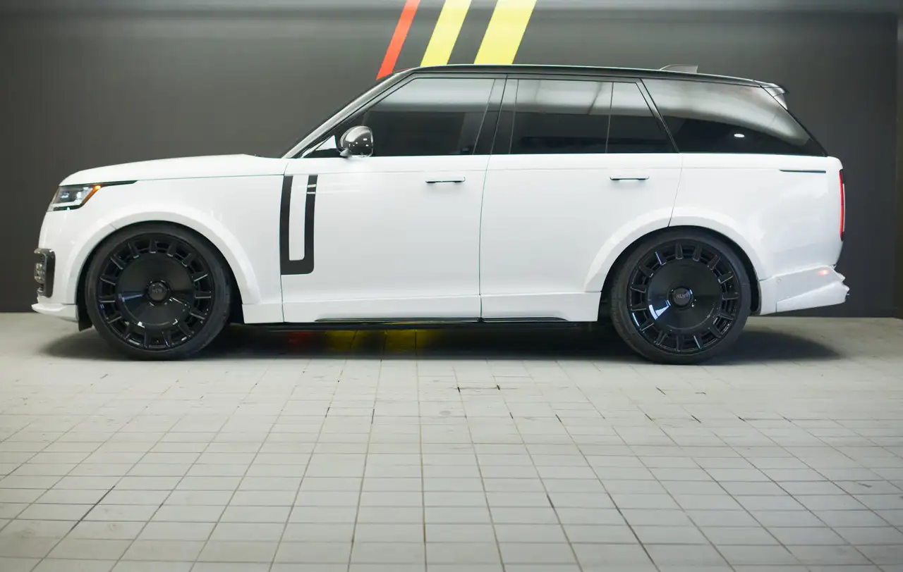 Land Rover Range Rover - Image 2