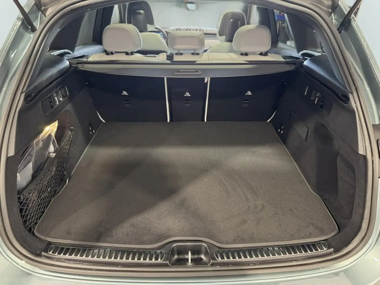 Mercedes-Benz GLC - Image 18