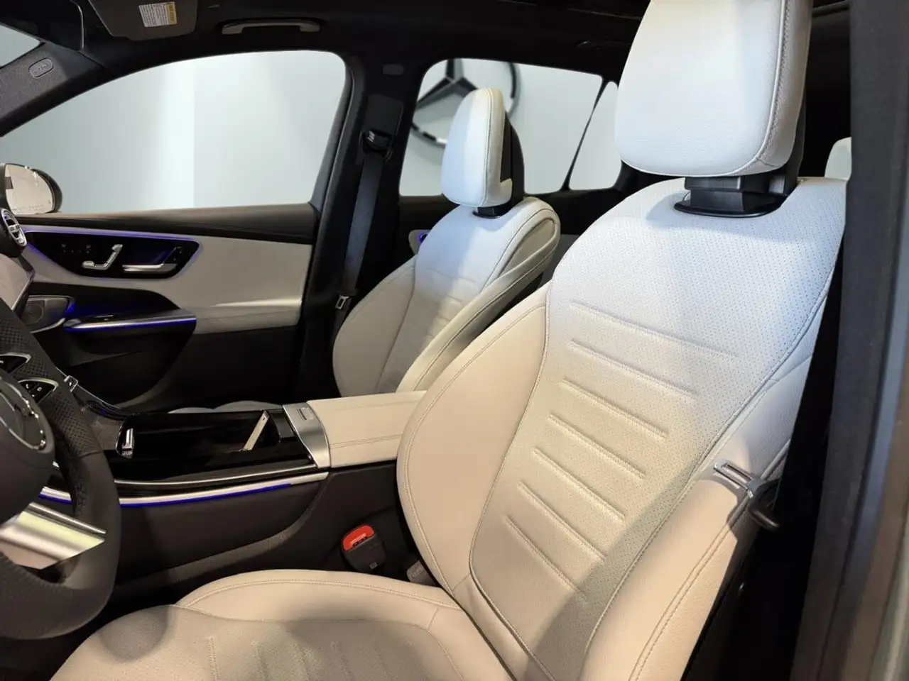 Mercedes-Benz GLC - Image 9