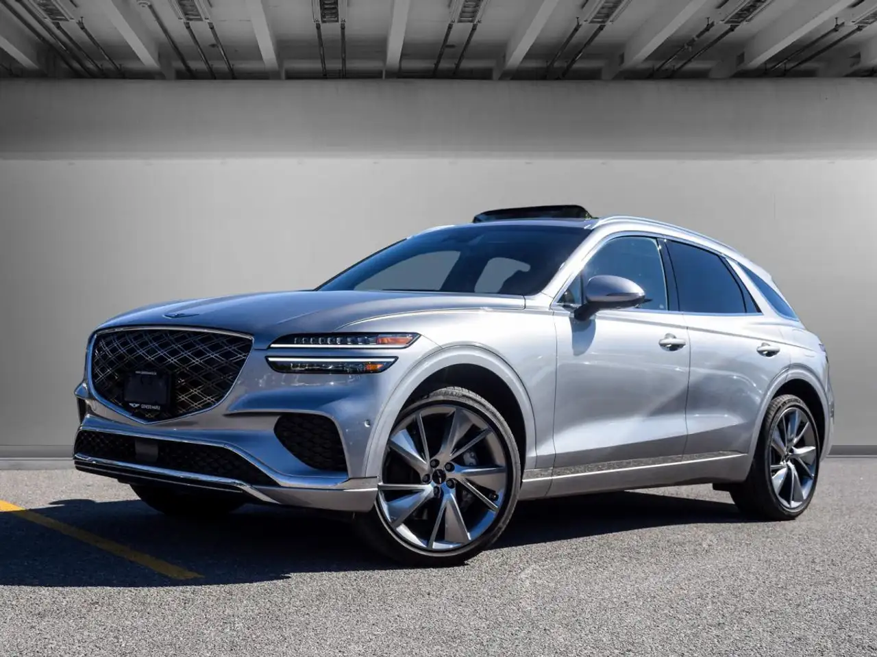 Genesis GV70 - Image 2