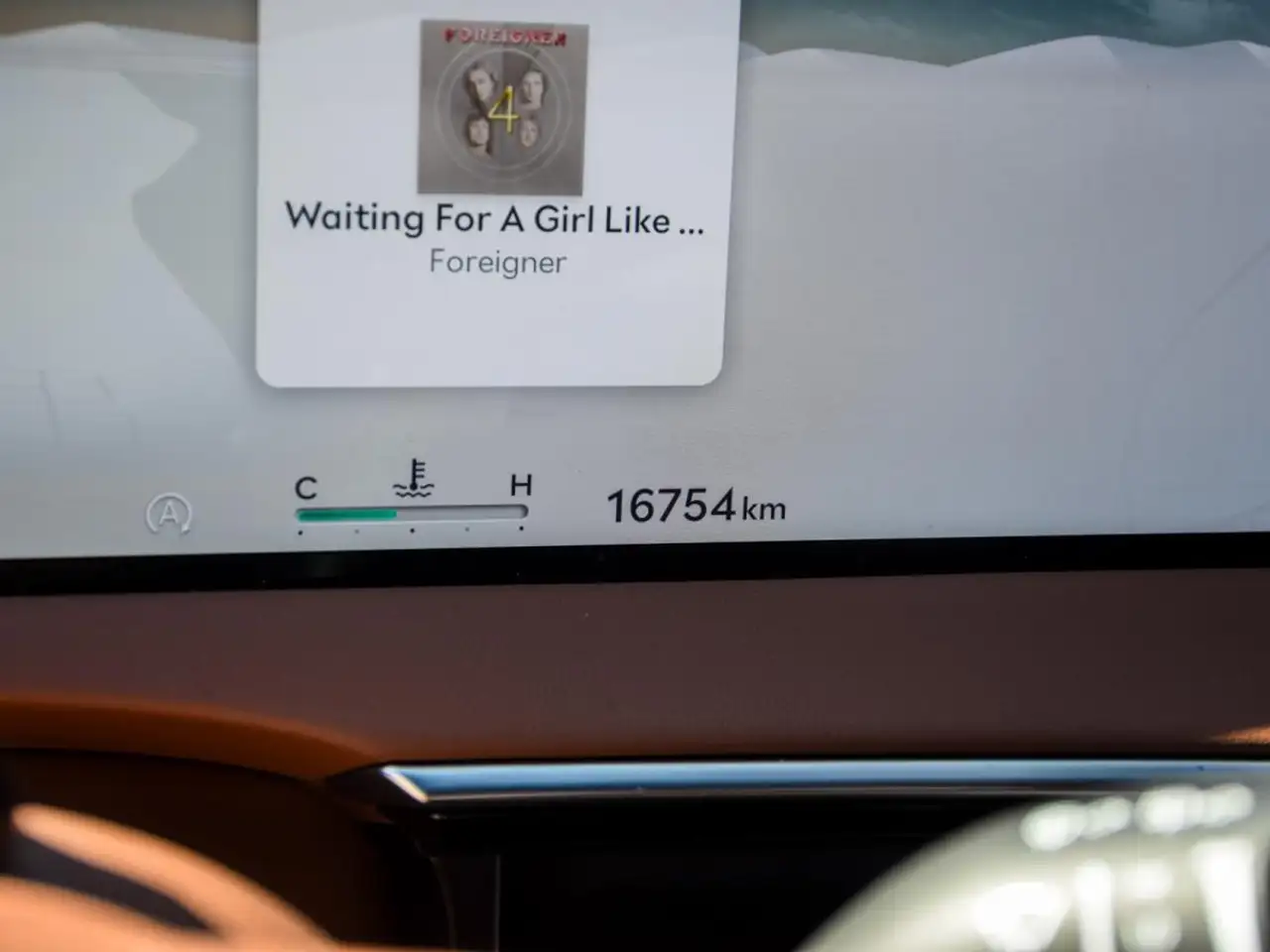 Genesis GV70 - Image 22