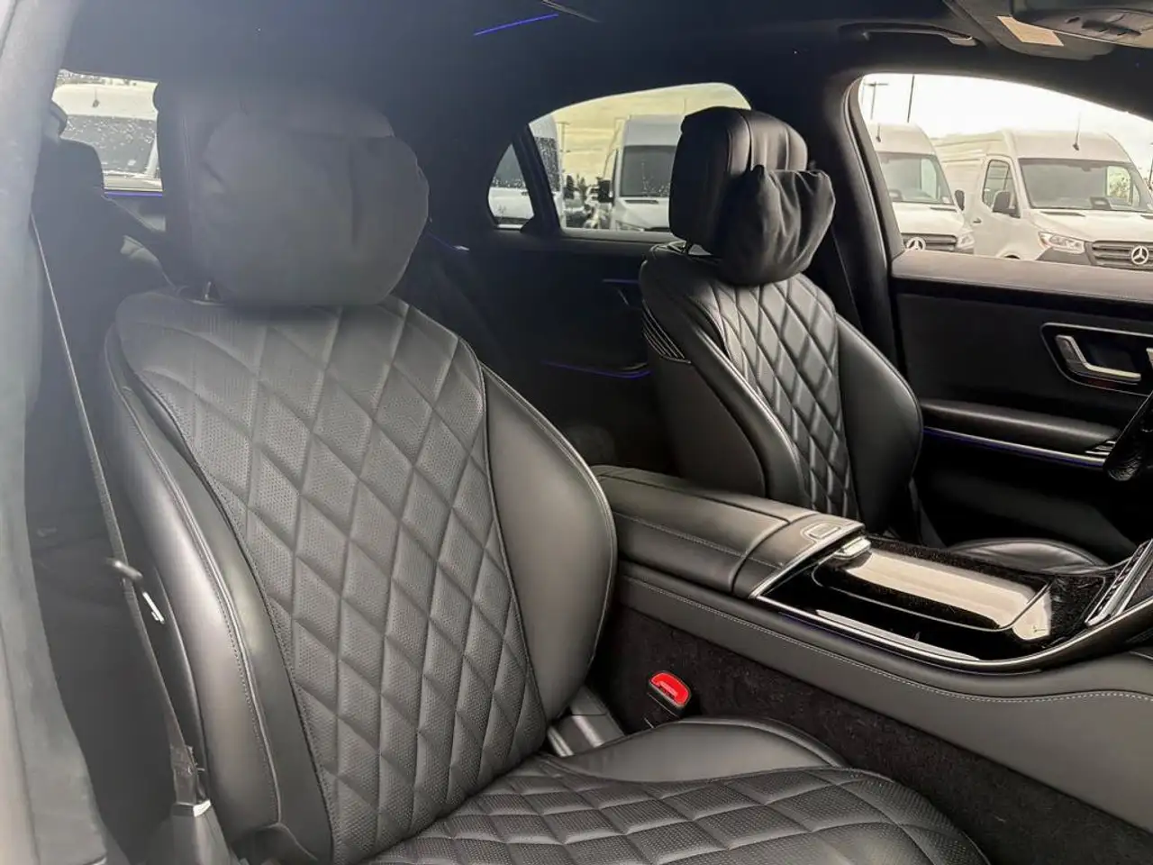 Mercedes-Benz S-Class - Image 14