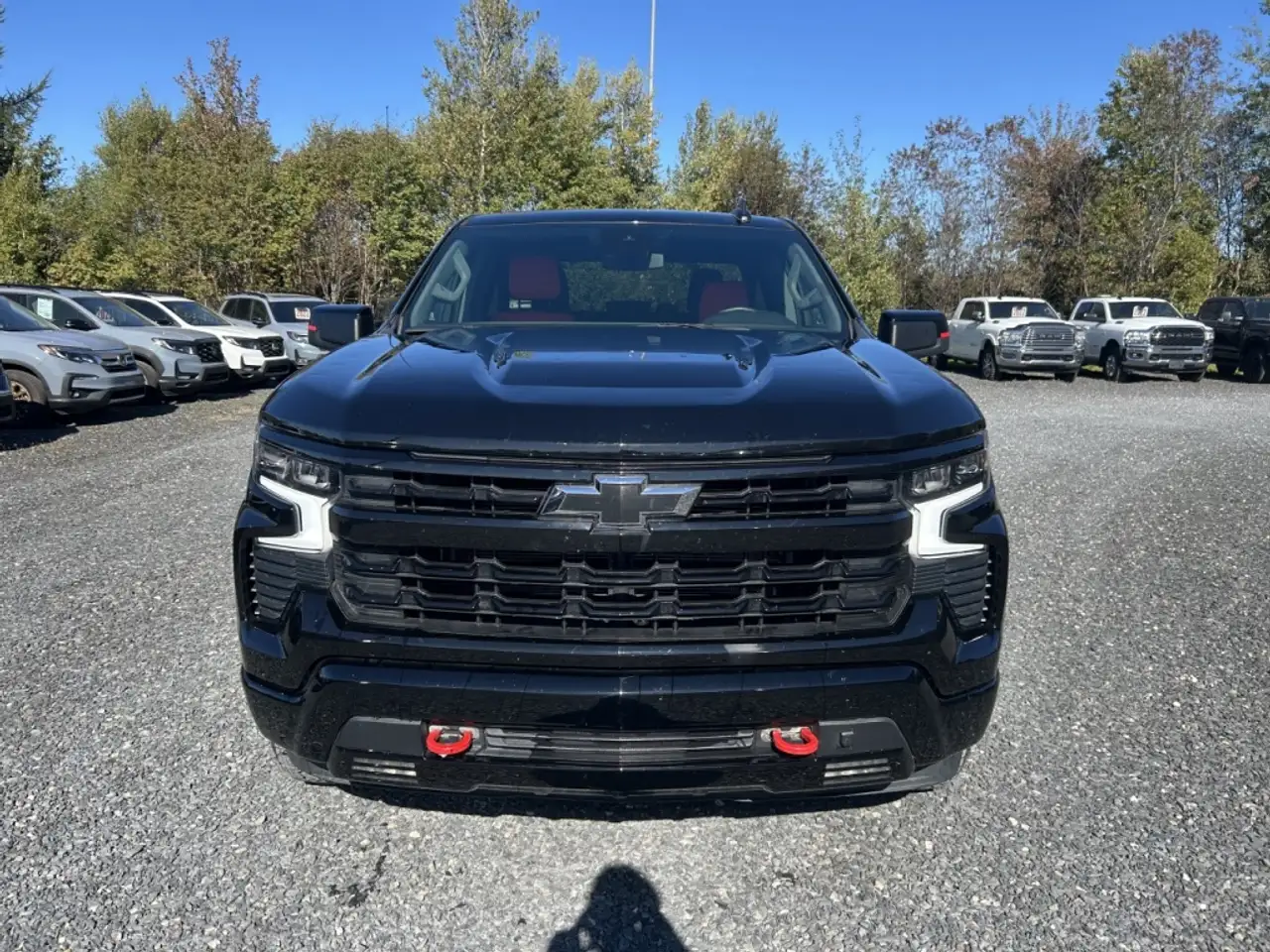 Chevrolet Silverado 1500 - Image 2