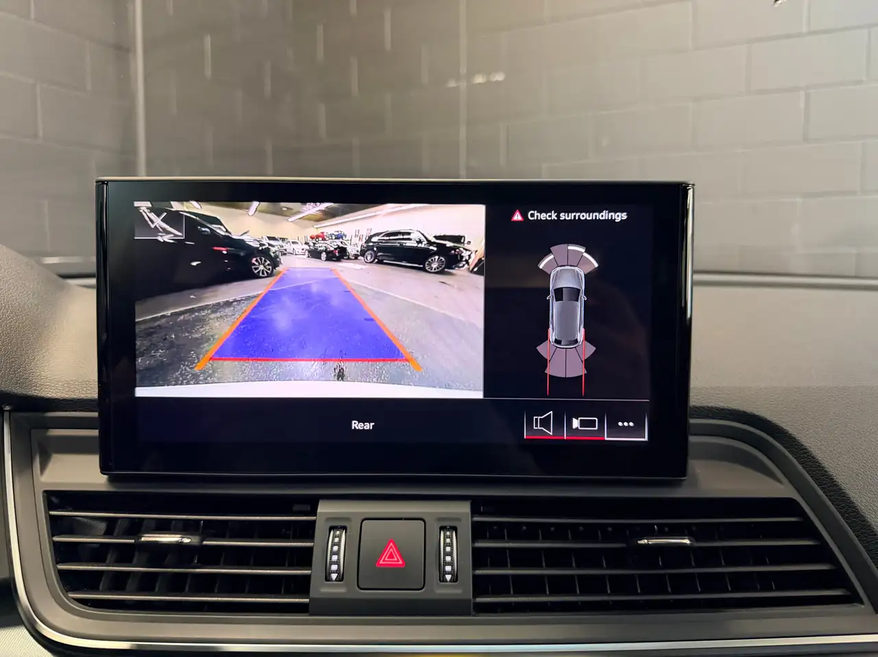 Audi Q5 - Image 20