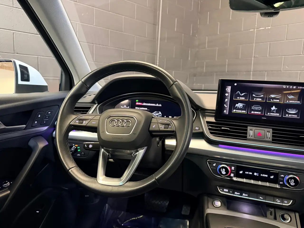 Audi Q5 - Image 29