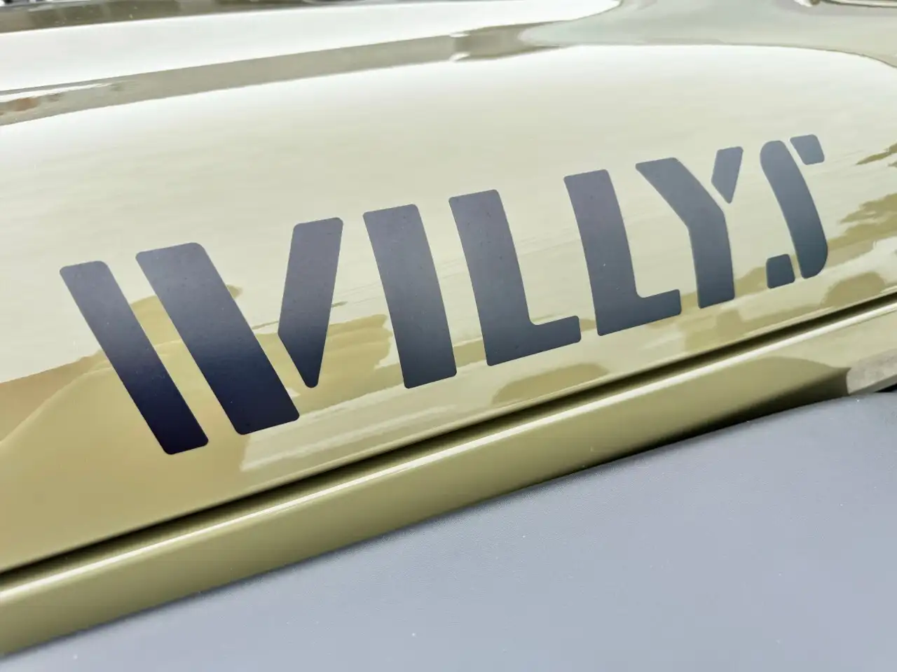 Jeep Wrangler - Image 11