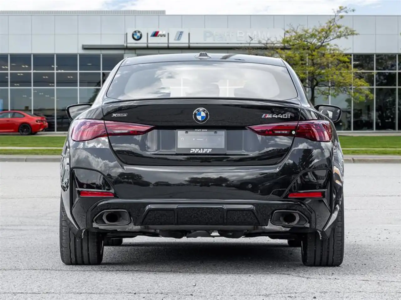 BMW 4 Series - Image 11