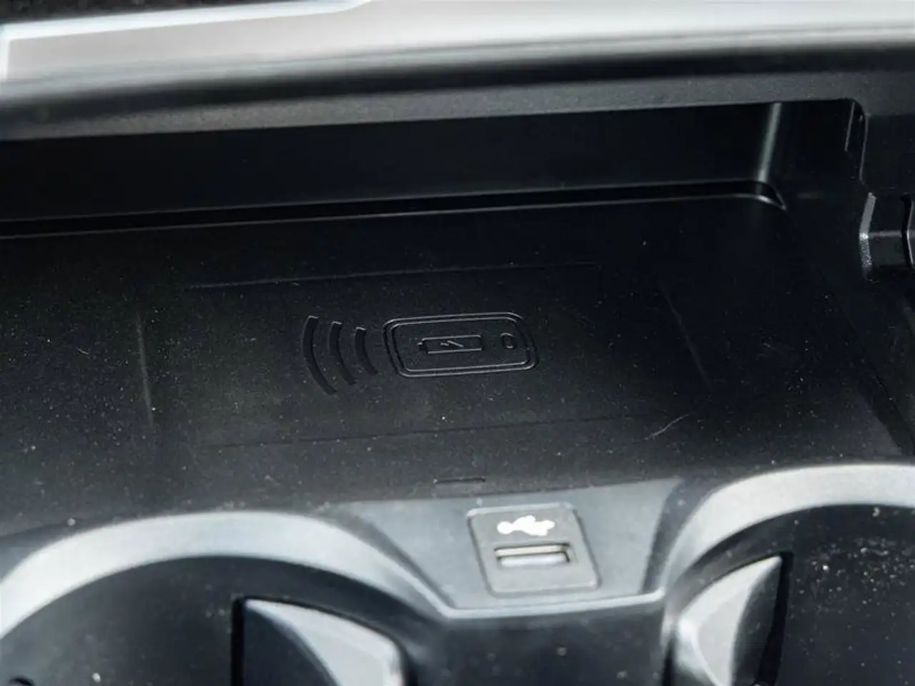BMW 4 Series - Image 26