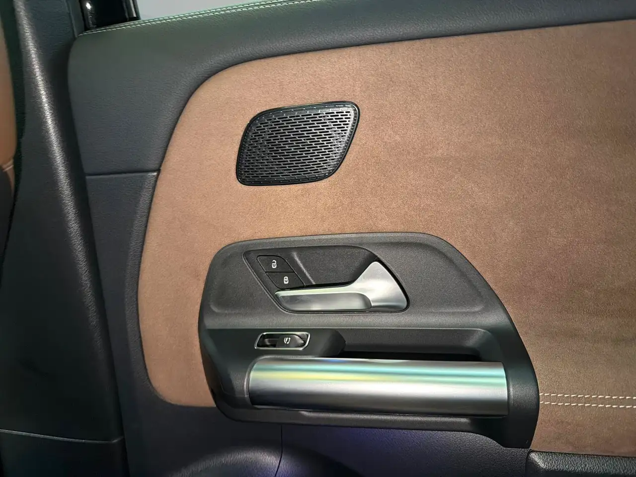 Mercedes-Benz GLA - Image 23
