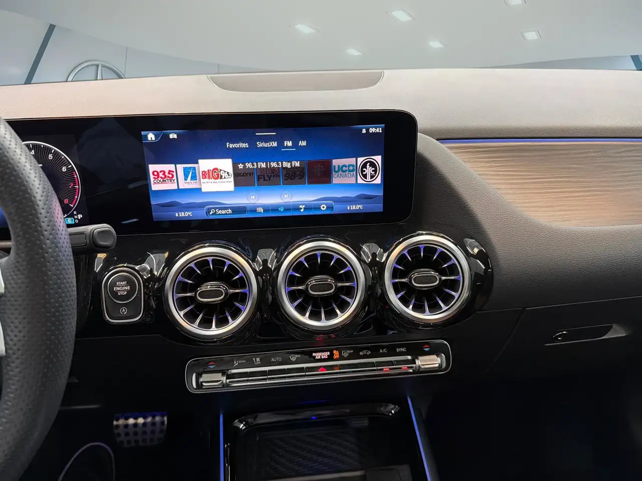 Mercedes-Benz GLA - Image 16