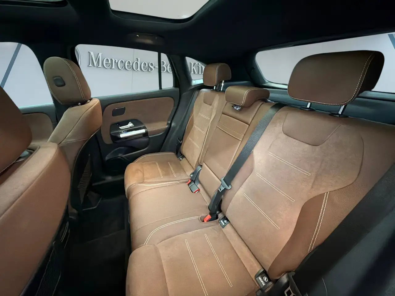 Mercedes-Benz GLA - Image 24