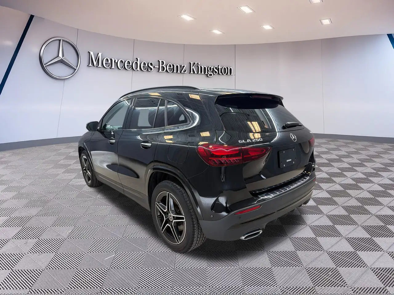Mercedes-Benz GLA - Image 9