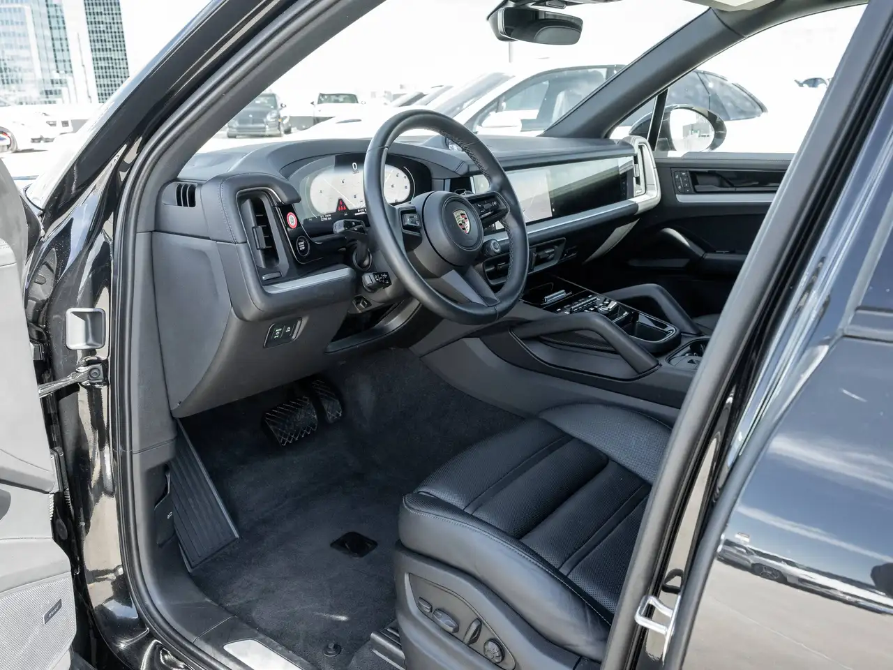 Porsche Cayenne - Image 4