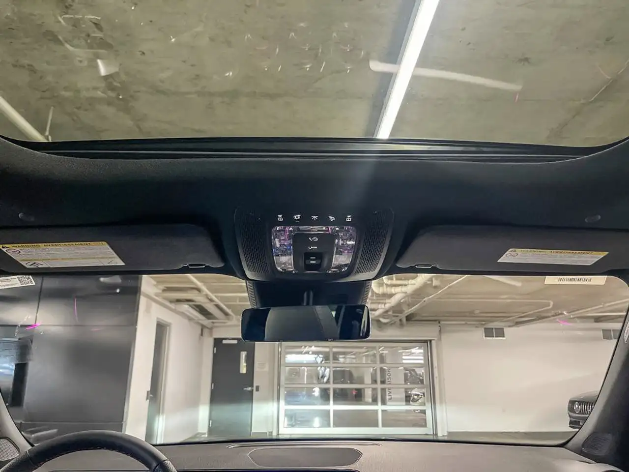 Mercedes-Benz GLB - Image 23