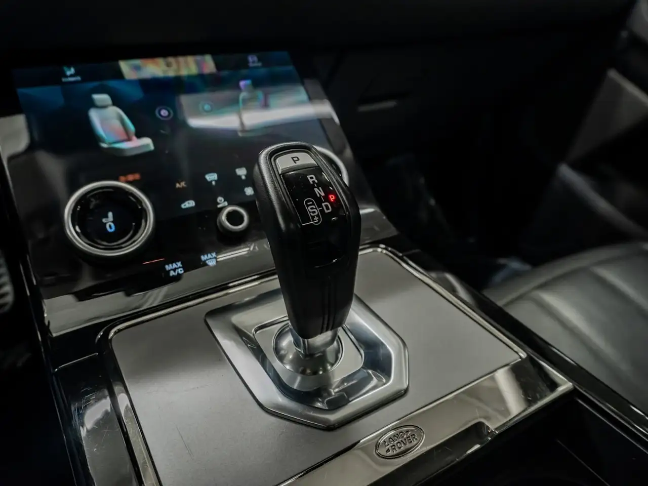 Land Rover Range Rover Evoque - Image 19