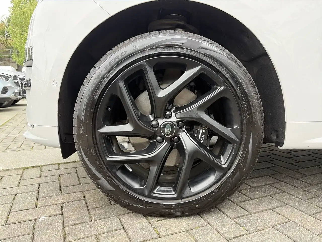 Land Rover Range Rover Sport - Image 18