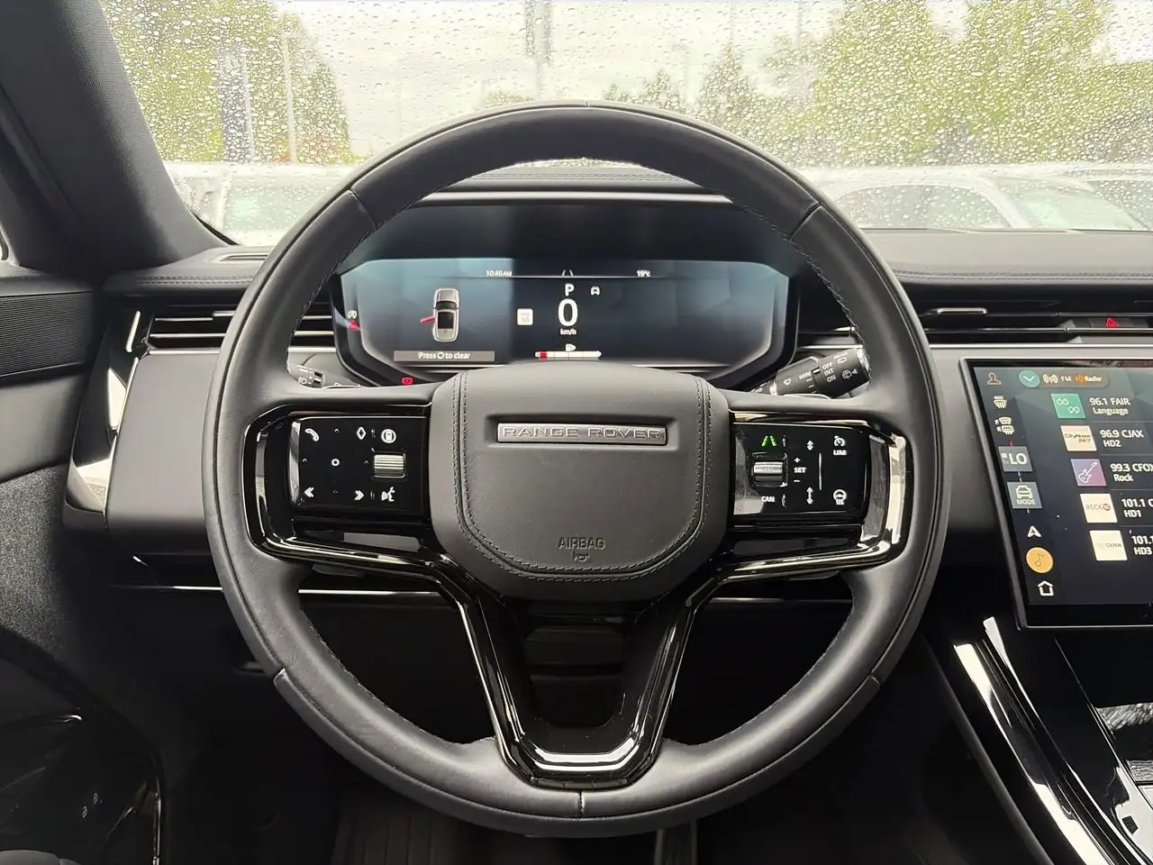 Land Rover Range Rover Sport - Image 22