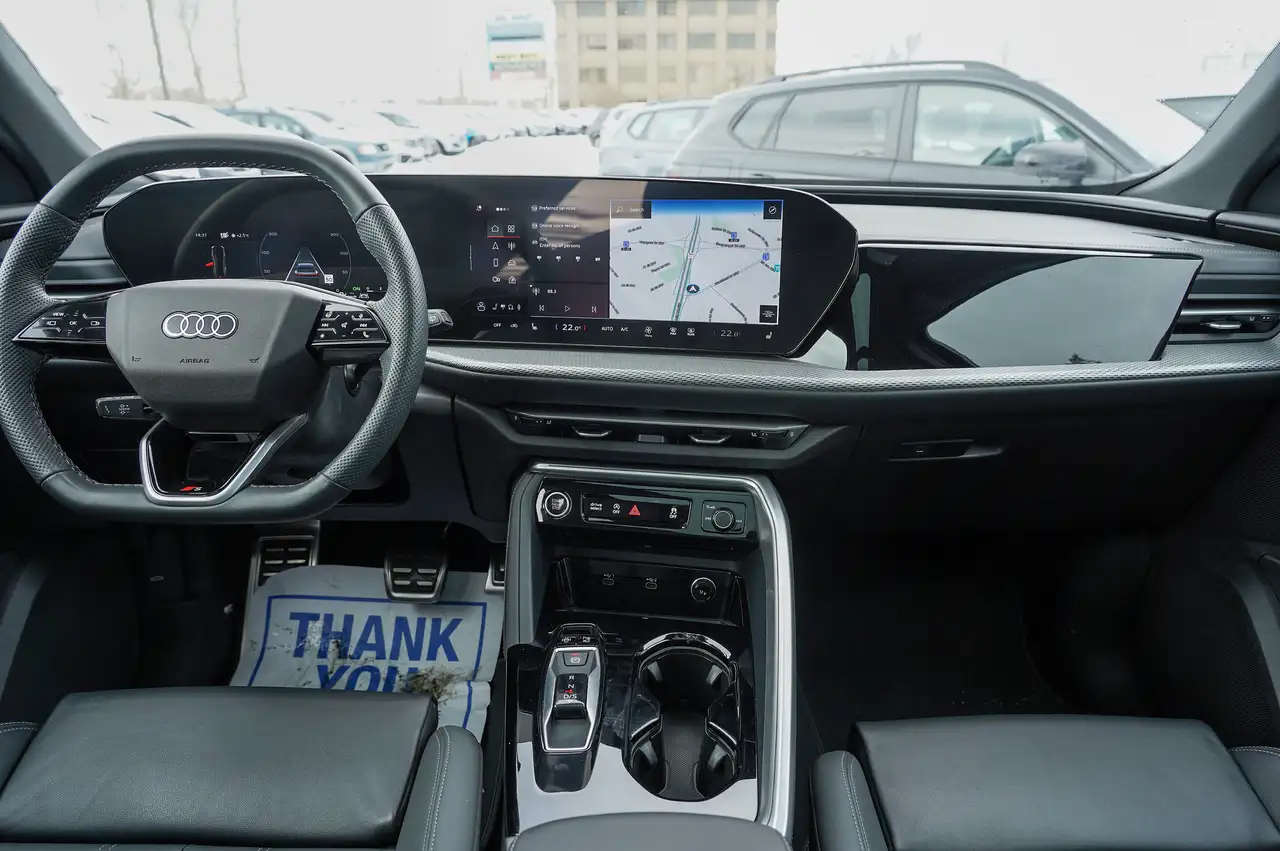 Audi Q5 - Image 20