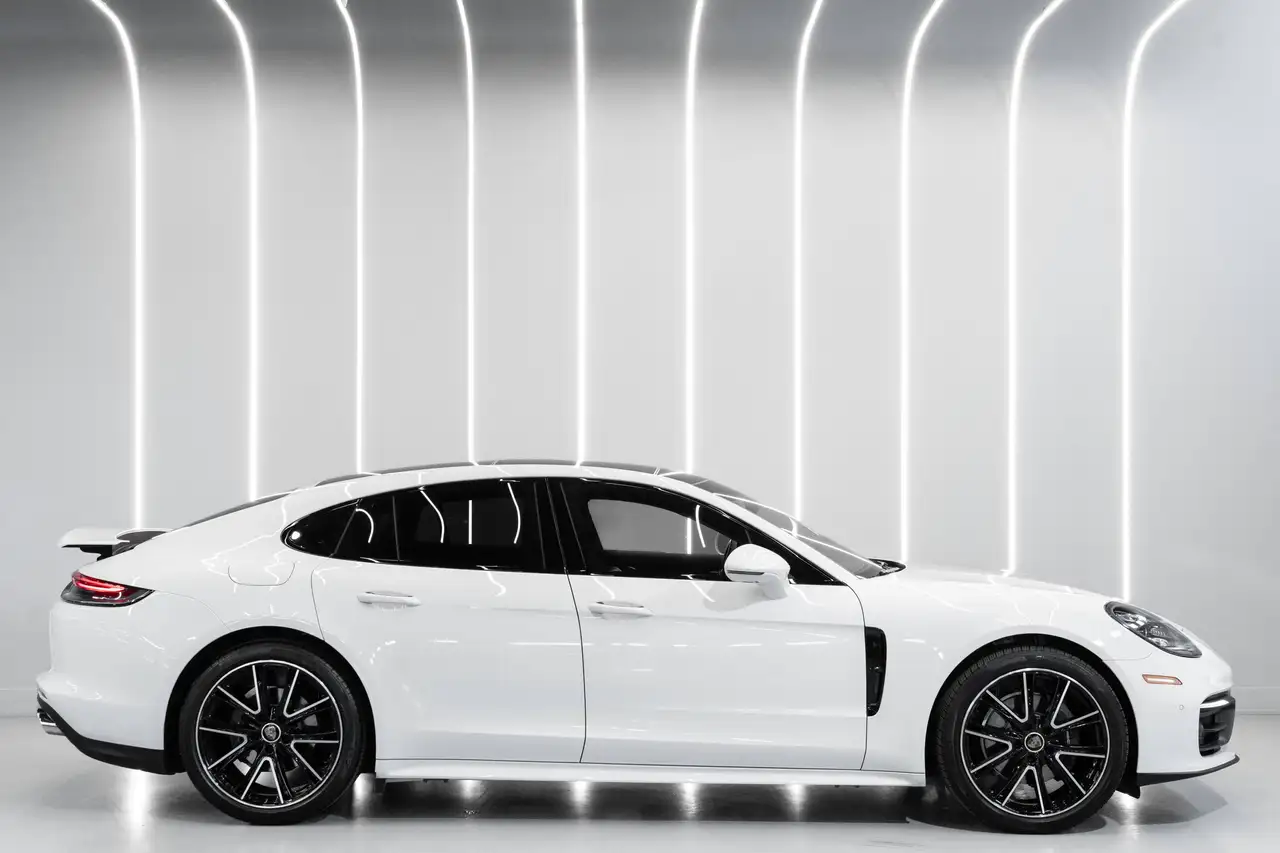 Porsche Panamera - Image 5