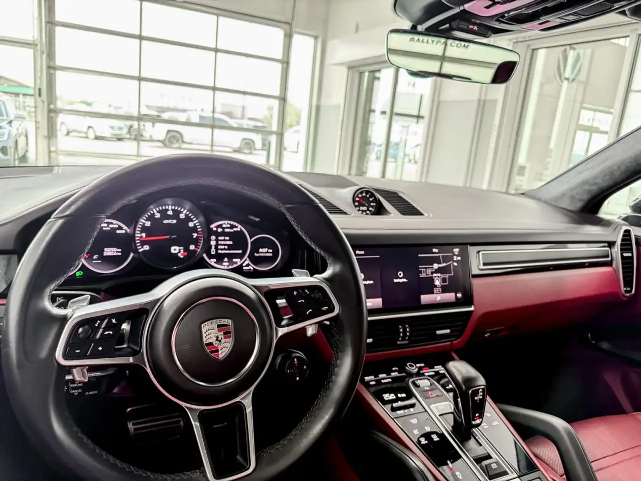 Porsche Cayenne - Image 10
