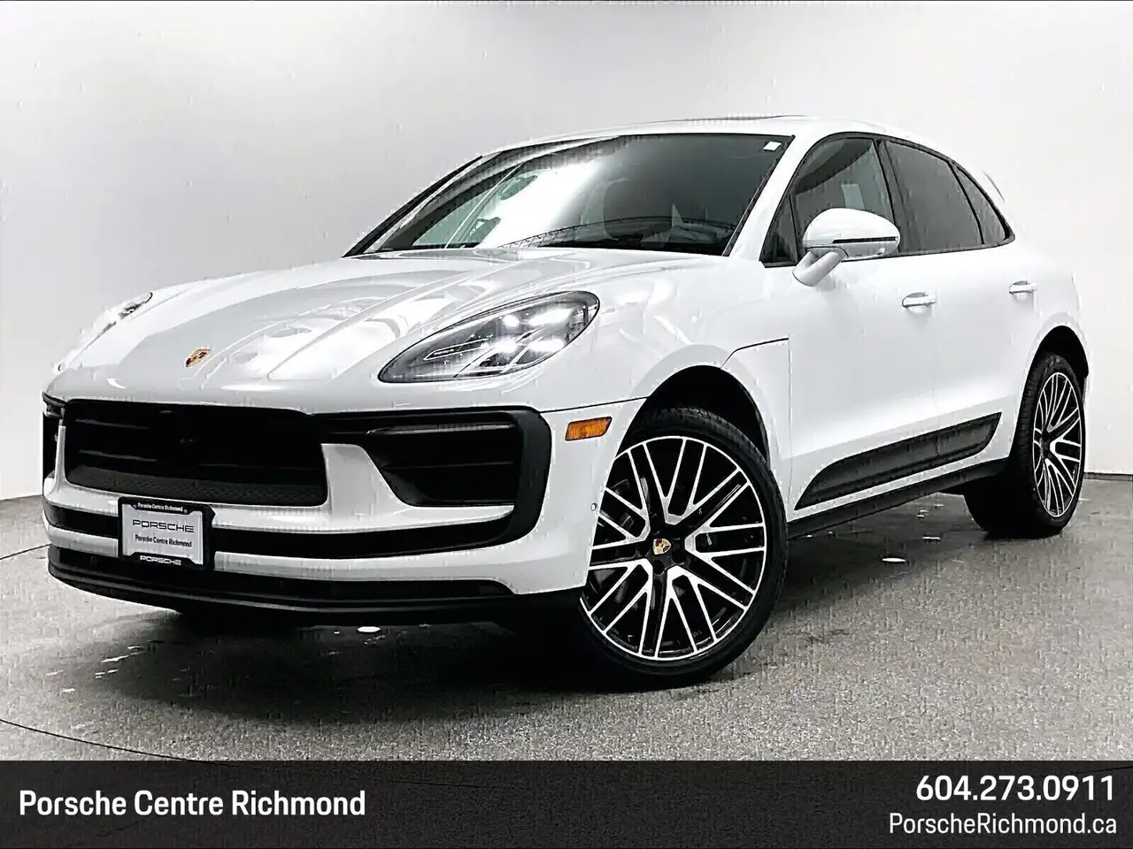 Porsche Macan - Image 1