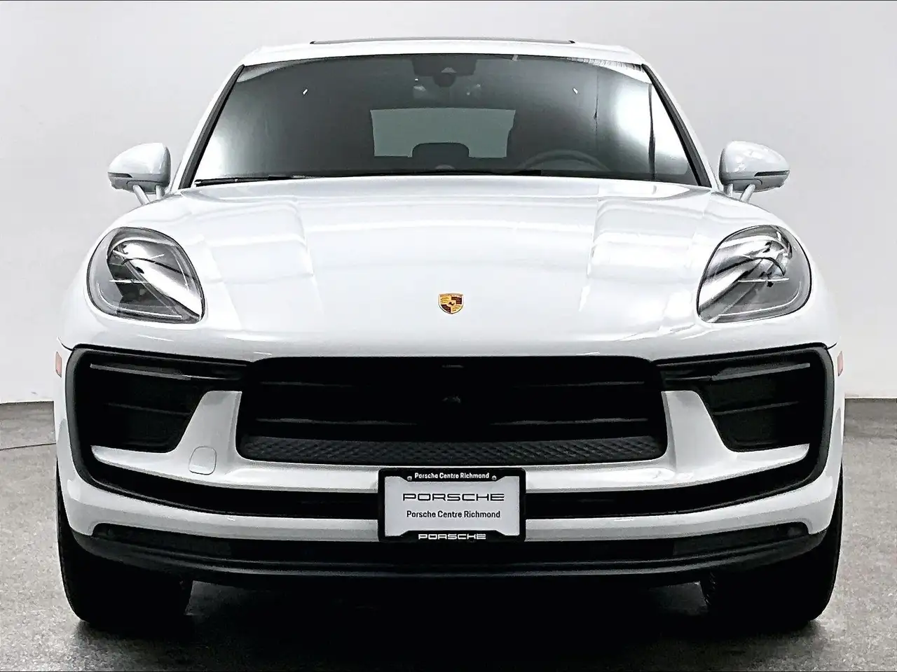 Porsche Macan - Image 2
