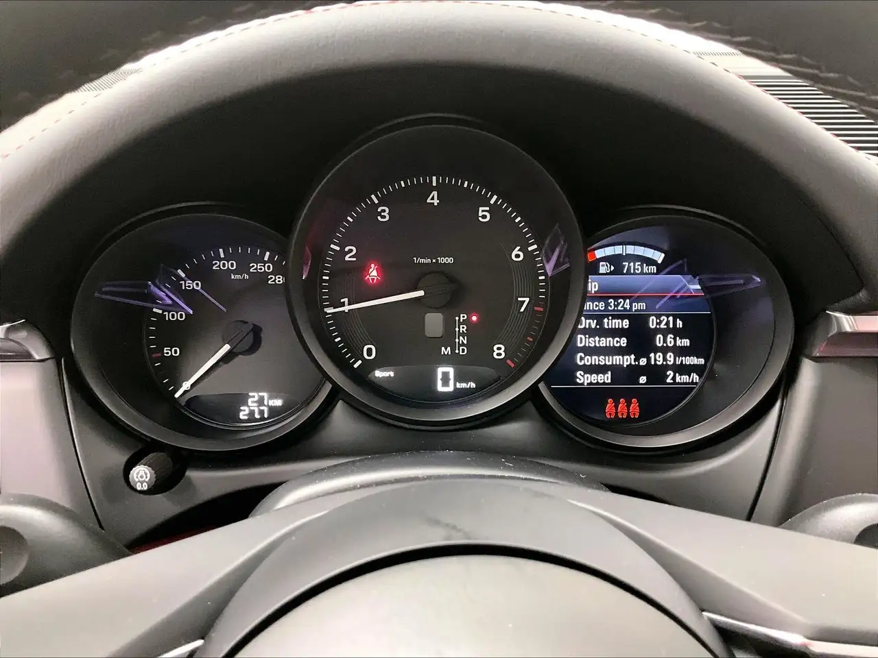 Porsche Macan - Image 20