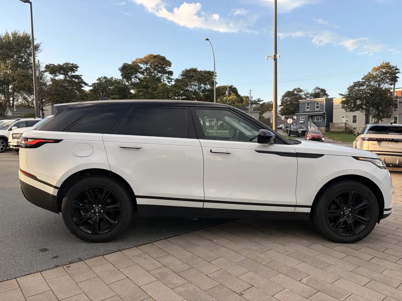 Land Rover Range Rover Velar - Image 6
