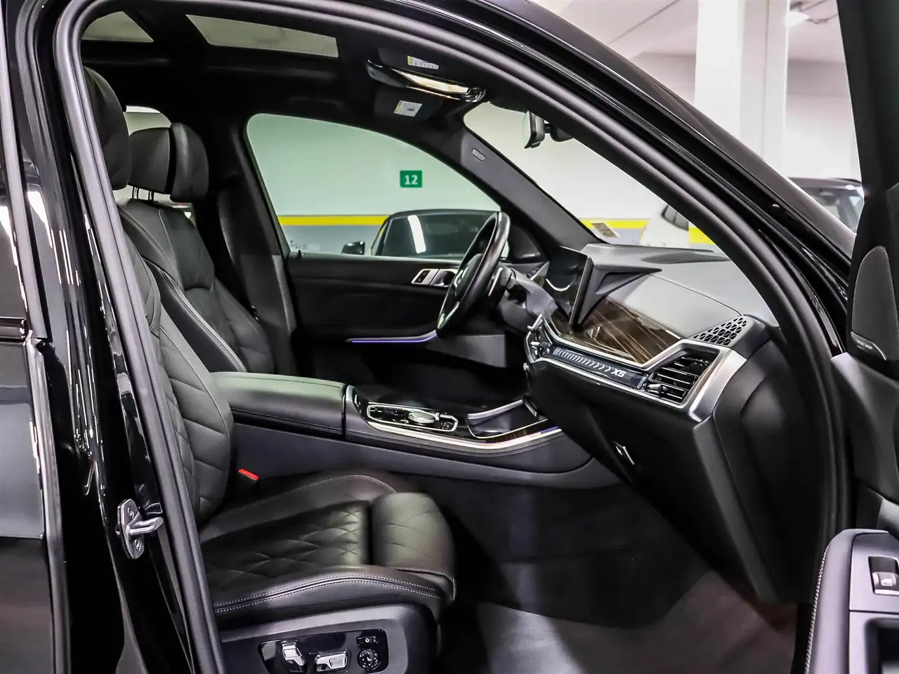 BMW X5 - Image 14