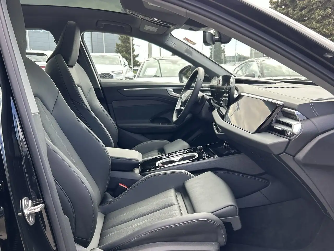 Audi A6 - Image 33
