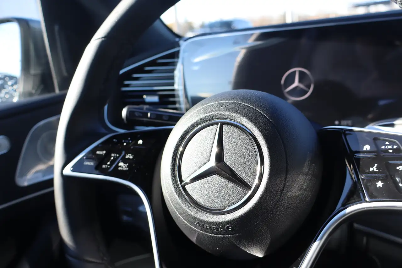 Mercedes-Benz GLE - Image 12