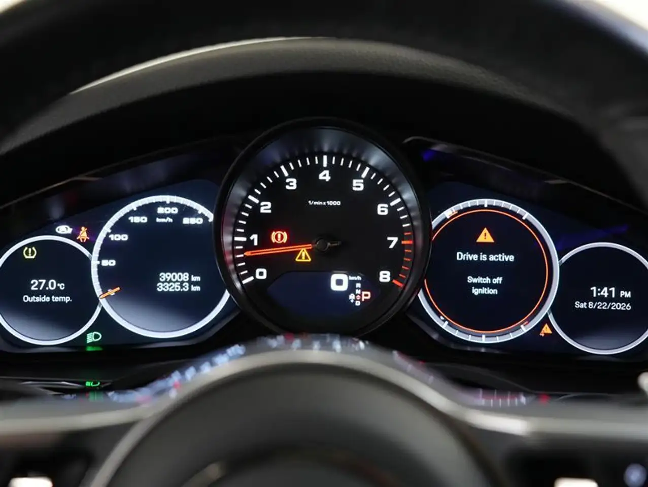 Porsche Cayenne - Image 12