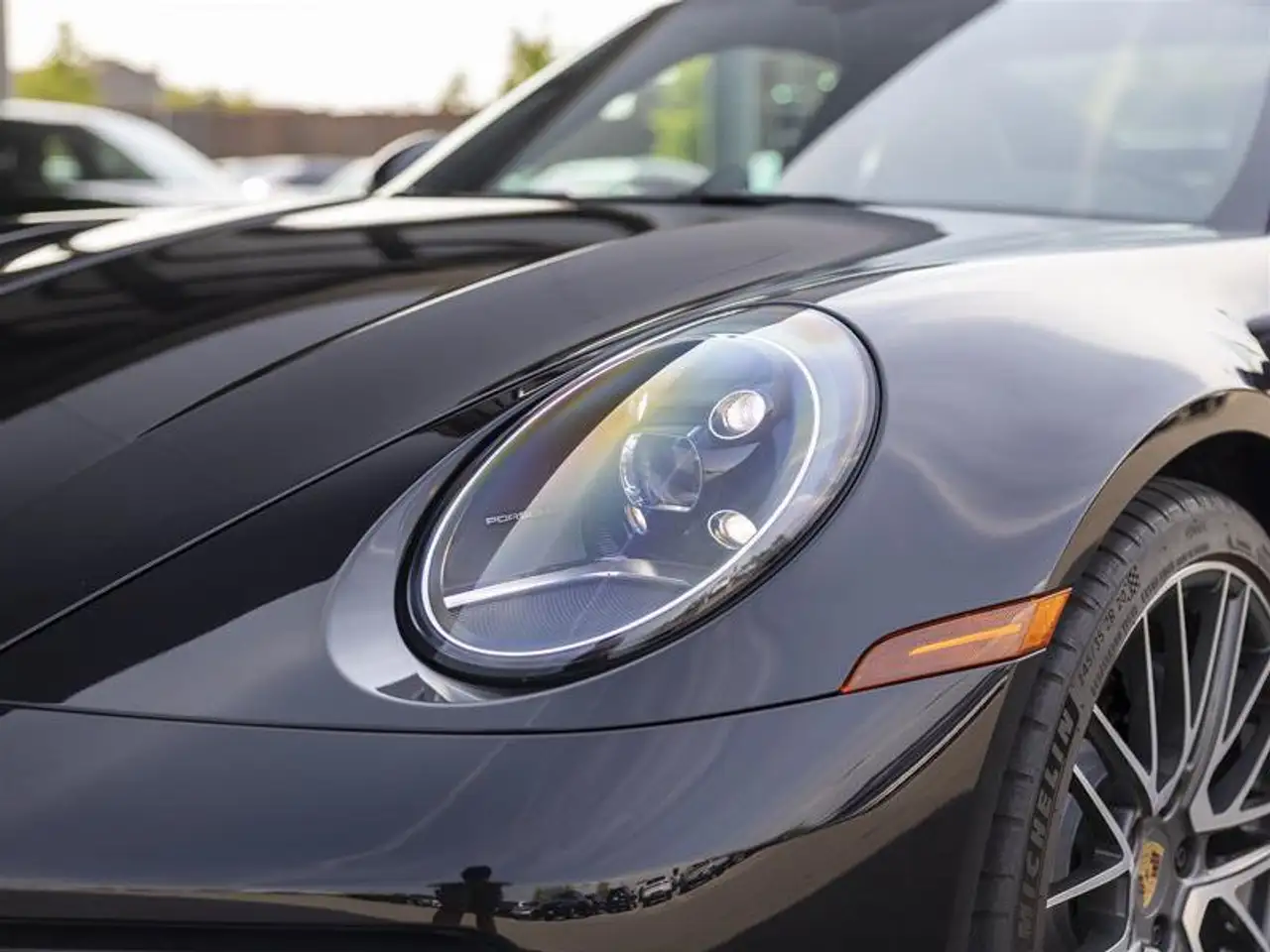 Porsche 911 - Image 9