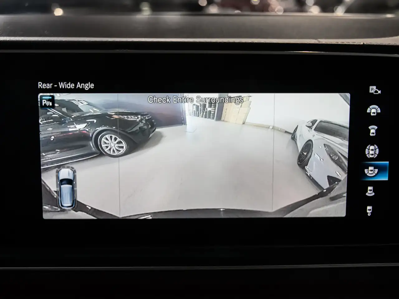 Mercedes-Benz GLE - Image 38