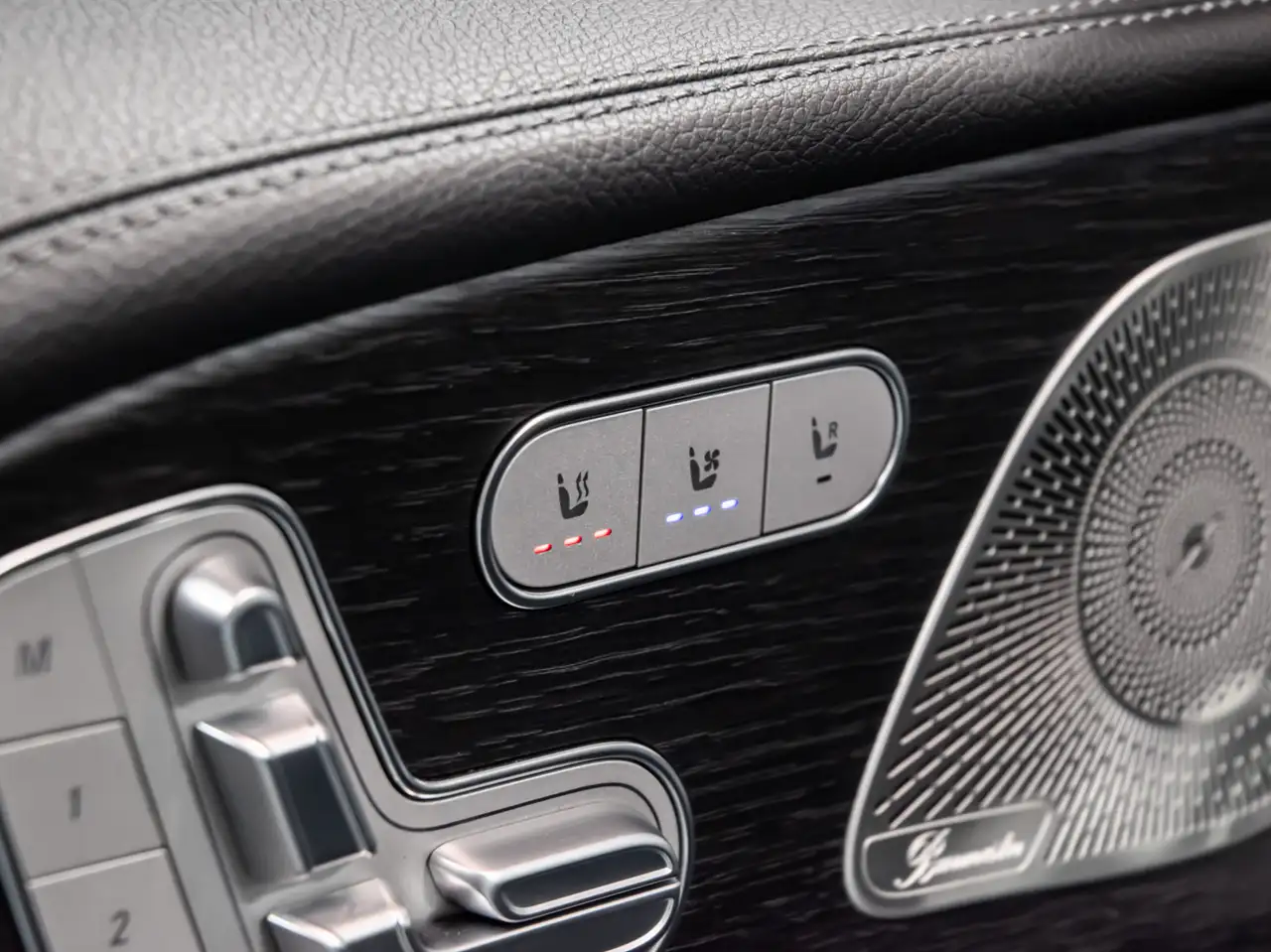 Mercedes-Benz GLE - Image 15