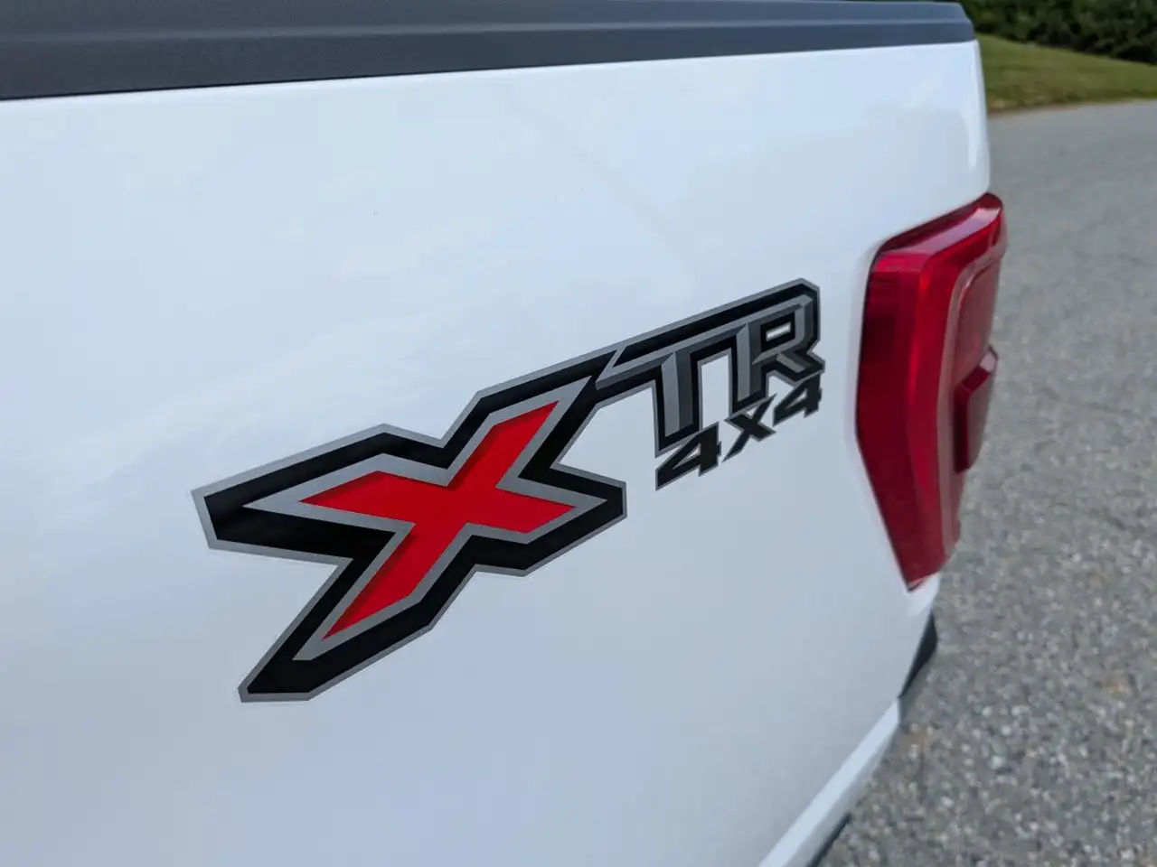 Ford F-150 - Image 12