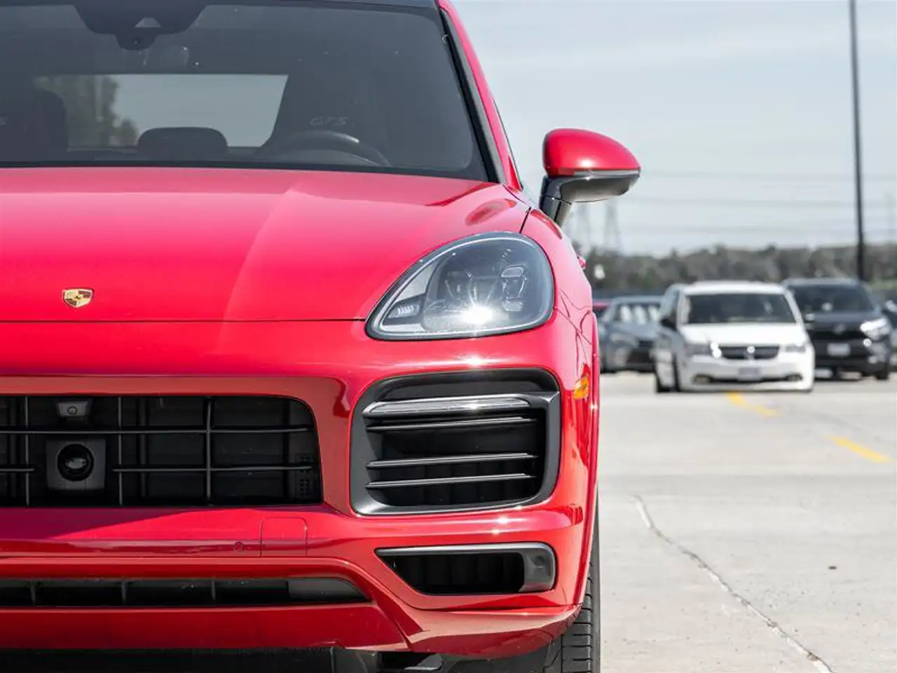 Porsche Cayenne - Image 12