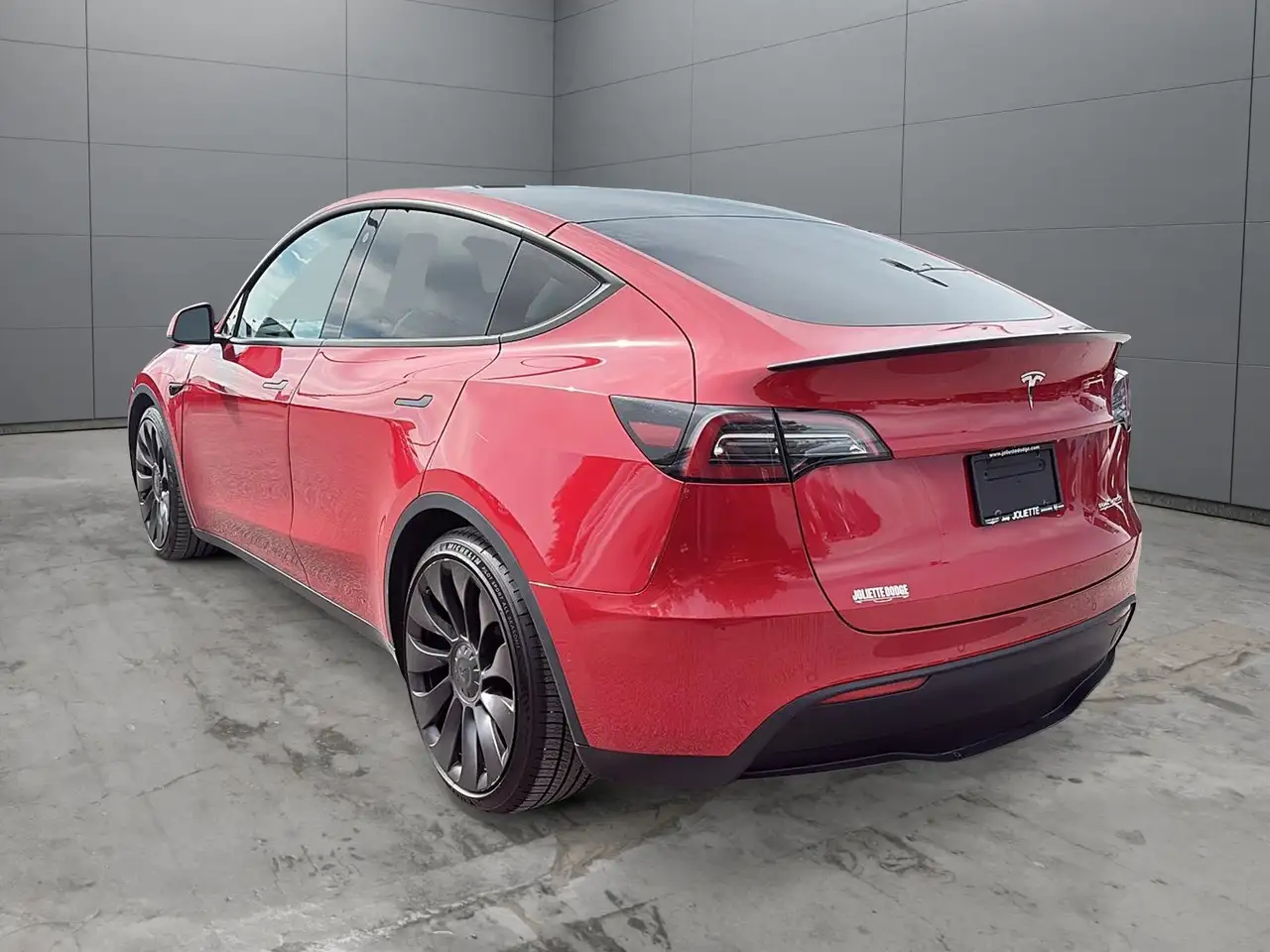 Tesla Model Y - Image 5