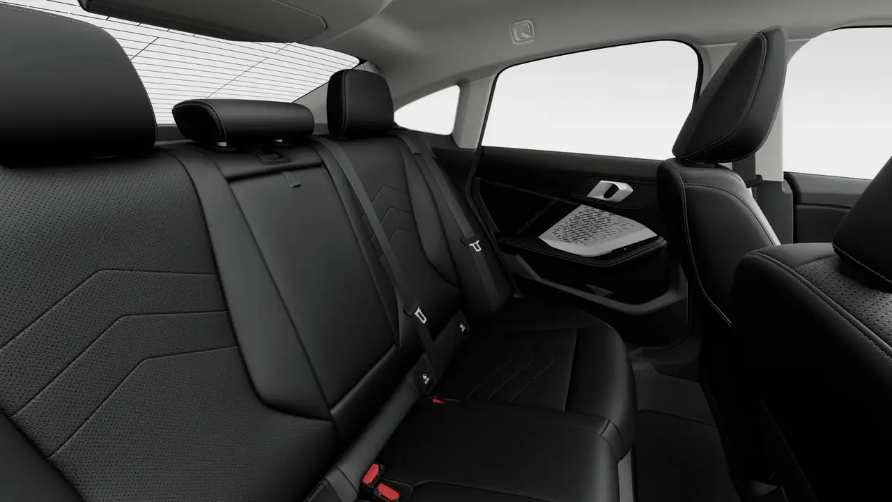BMW 2 Series - Image 15