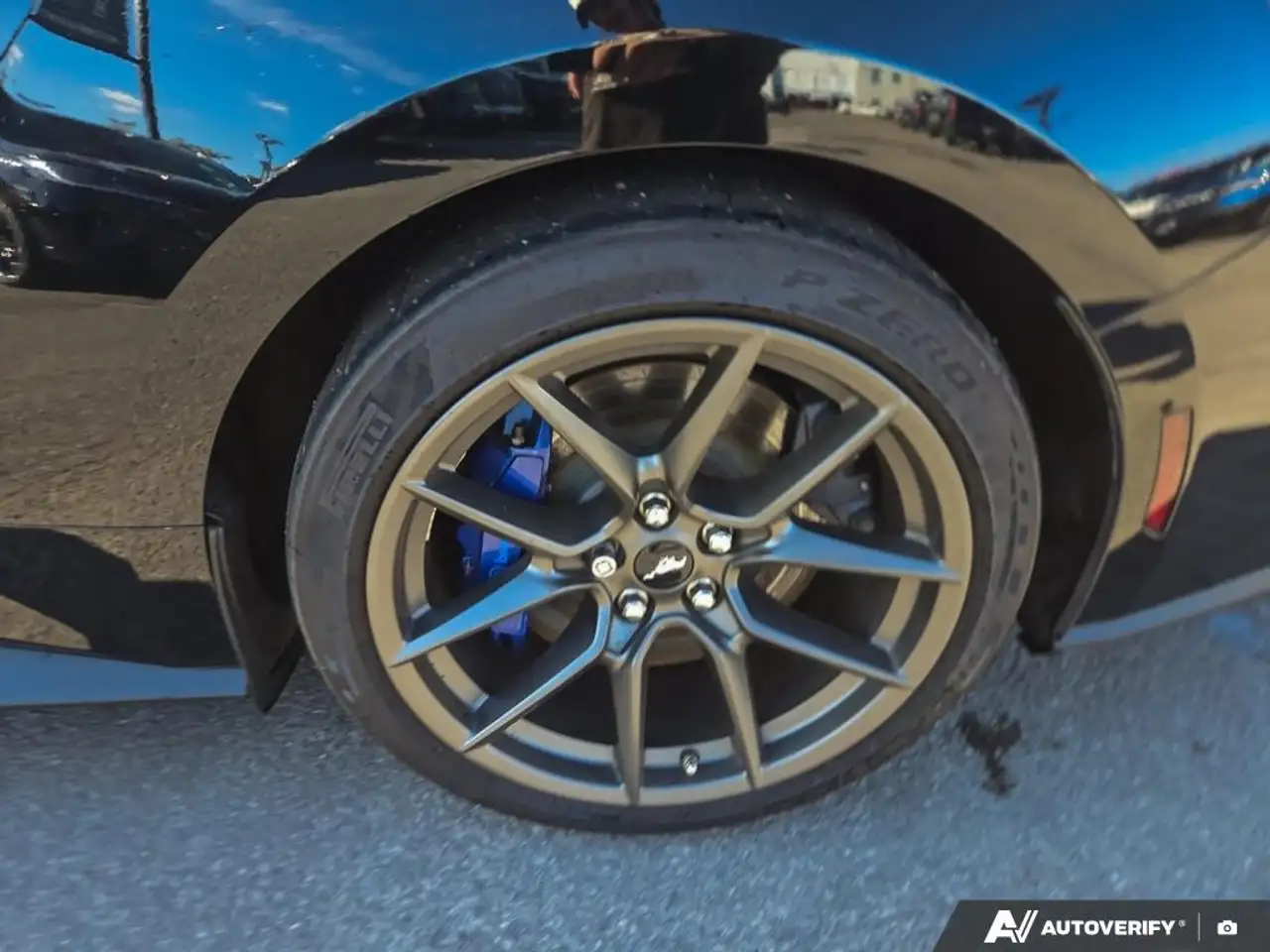 Ford Mustang - Image 7