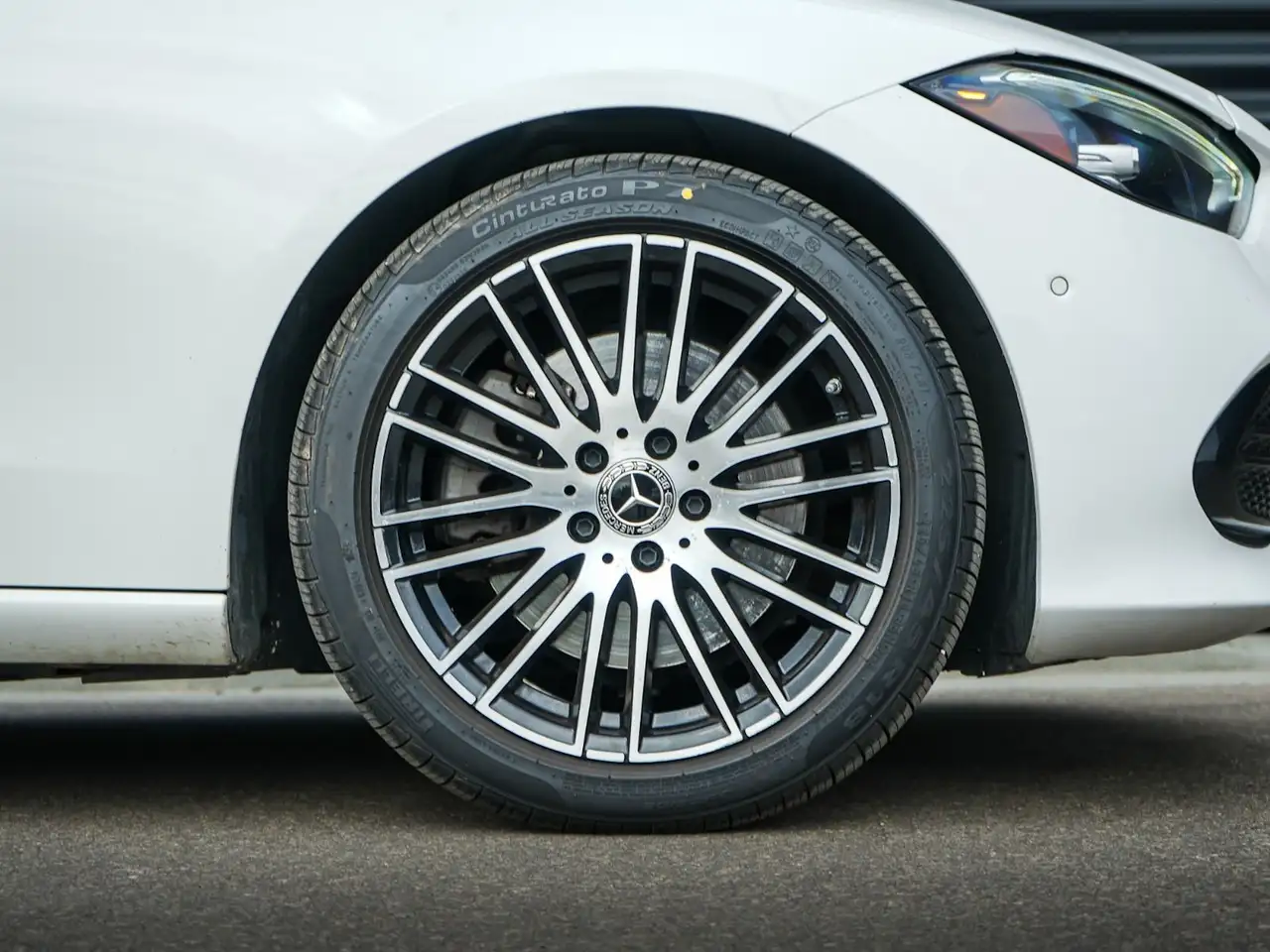Mercedes-Benz C-Class - Image 3