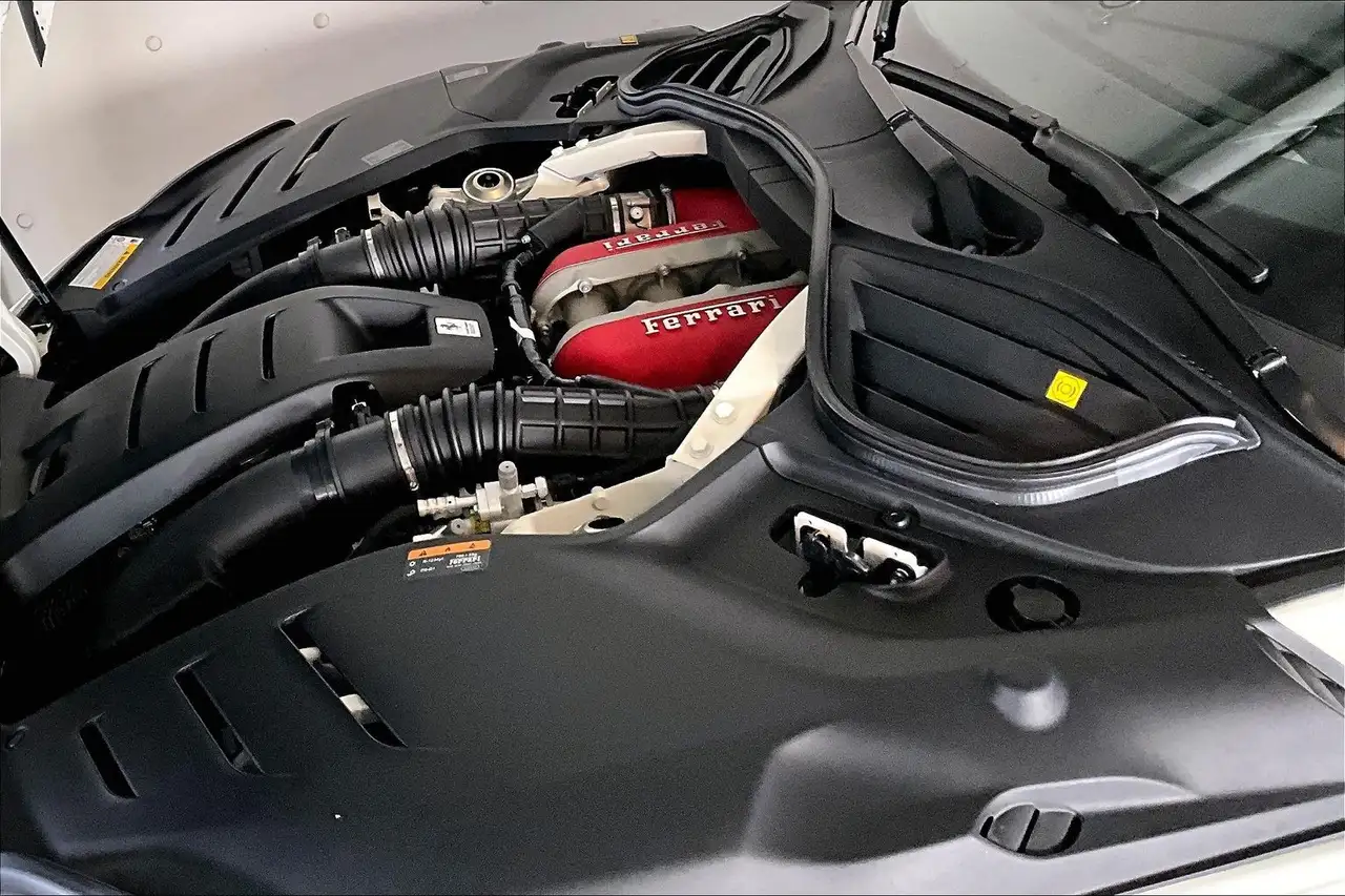 Ferrari Purosangue - Image 23