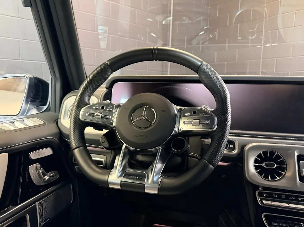 Mercedes-Benz G-Class - Image 31