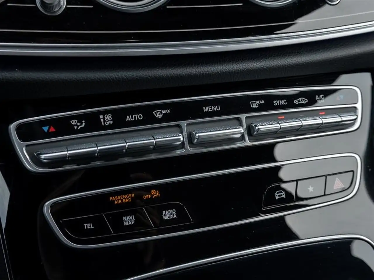Mercedes-Benz E-Class - Image 23