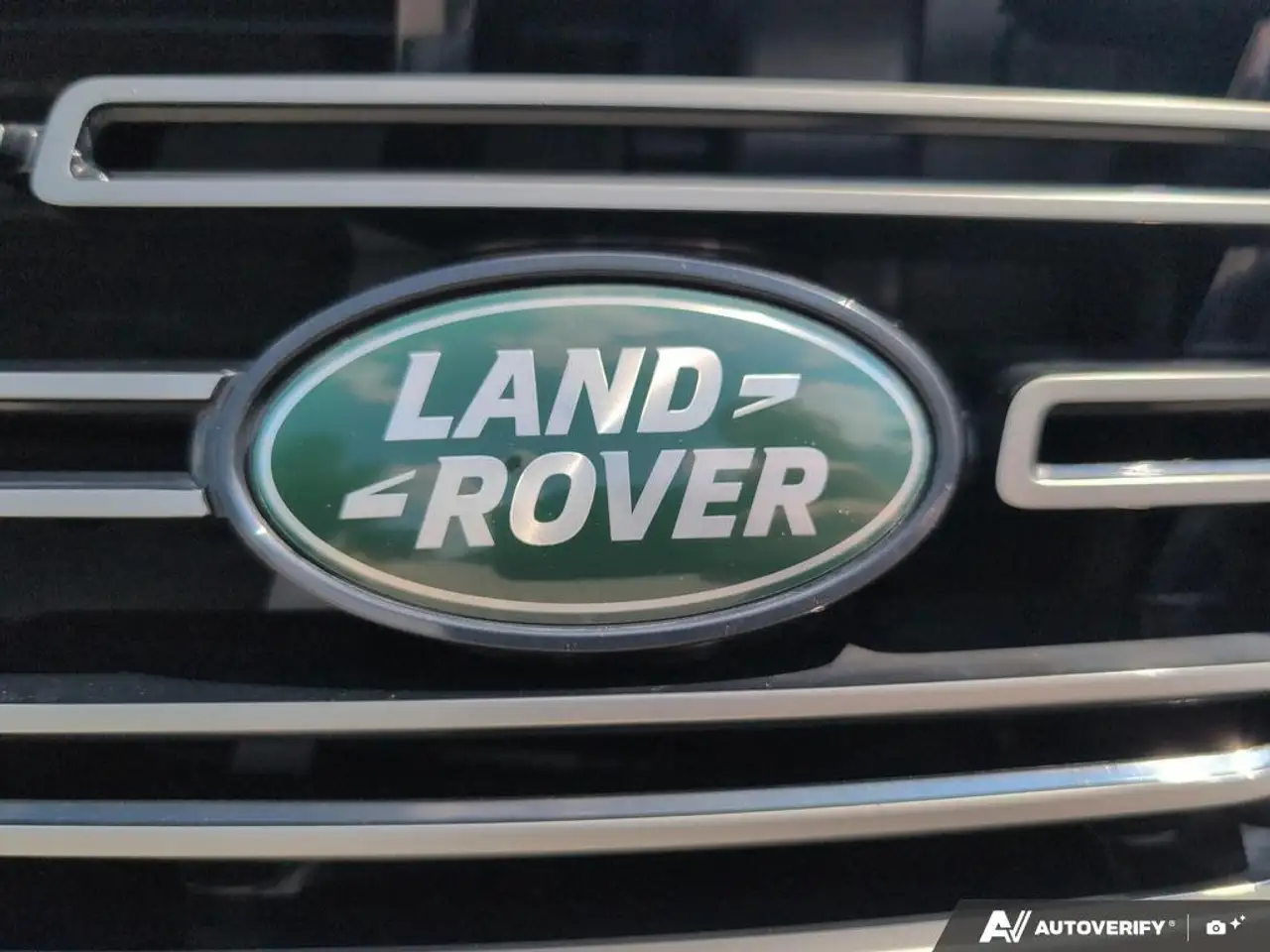 Land Rover Range Rover - Image 8