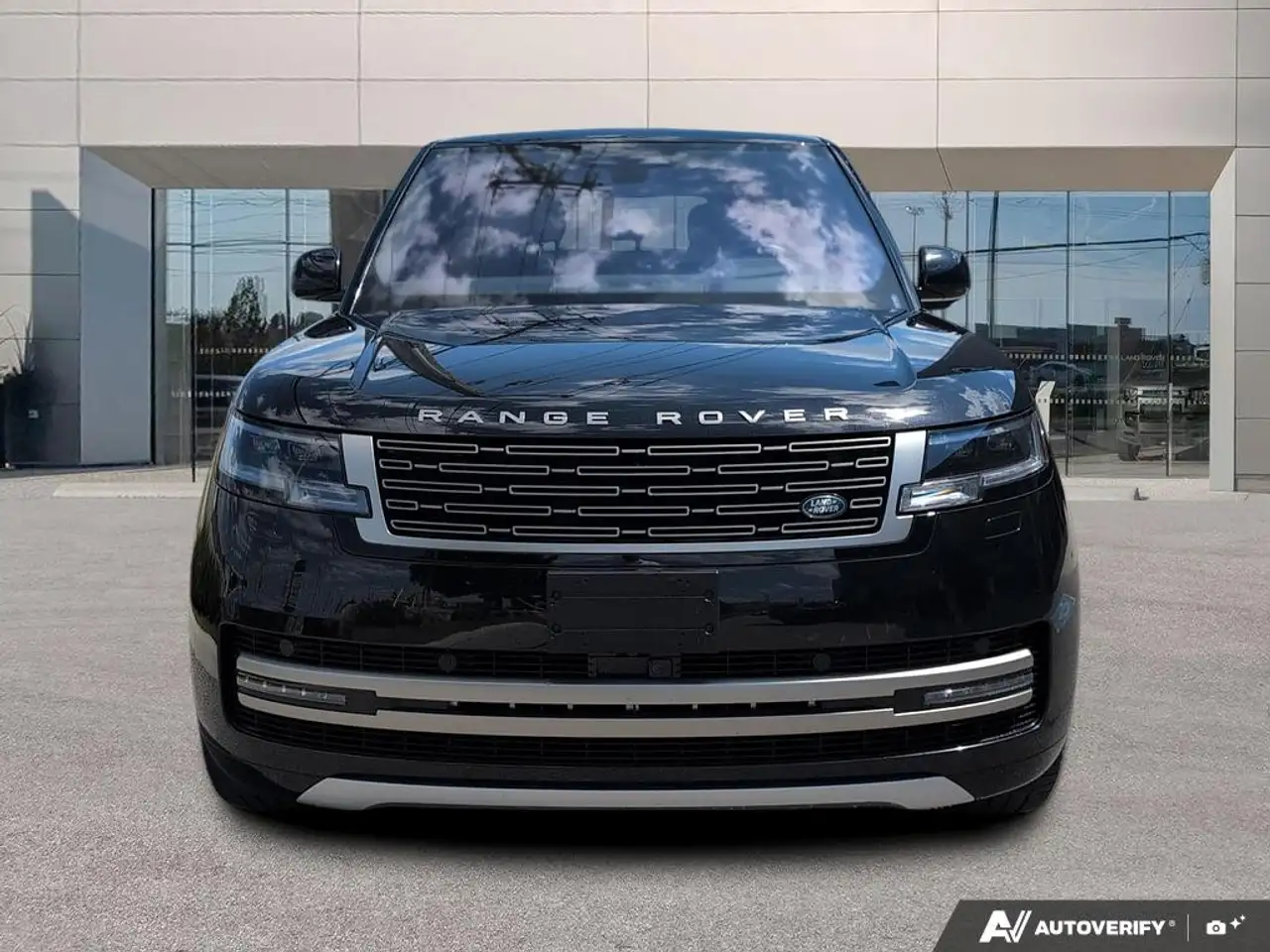 Land Rover Range Rover - Image 2