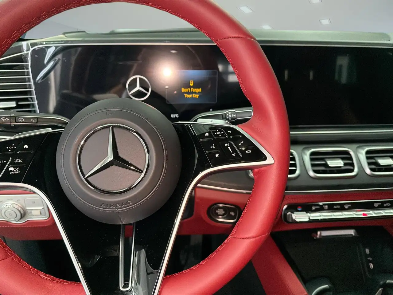 Mercedes-Benz GLE - Image 14