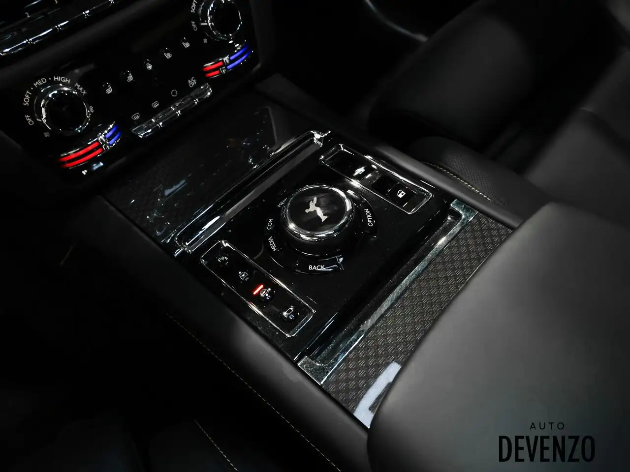 Rolls-Royce Ghost - Image 18