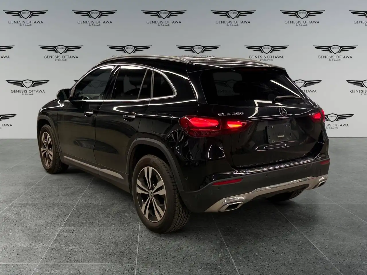Mercedes-Benz GLA - Image 3