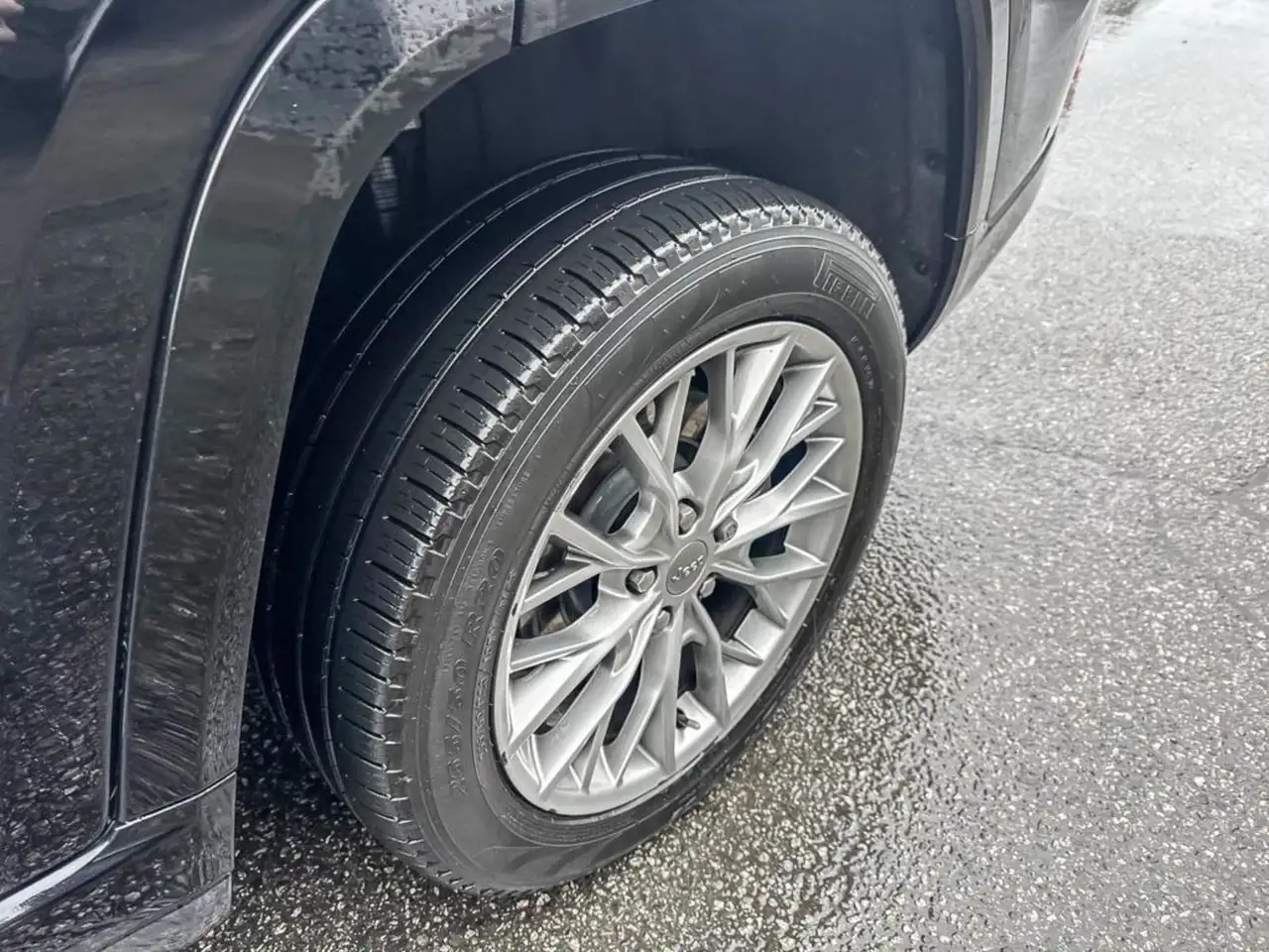 Jeep Grand Cherokee - Image 7